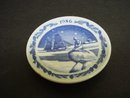 Collectible 1986 Royal Copenhagen Plate - Miniature