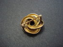 Gorgeous Victorian Gold Top Brooch
