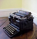EARLY 1922 REMINGTON TYPEWRITER