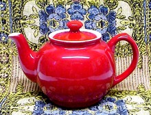 PRETTY Crimson Red - Sadler - TEAPOT