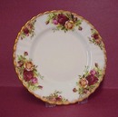 Royal Albert Plate Old Country Roses