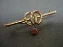 Lovely Victorian Bar Pin Double Horseshoe 9c Gold