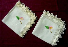 40's Lace & Embroidery NAPKINS