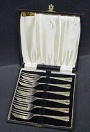Box of Sheffield PIE FORKS