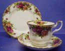 Fantastic Royal Albert Old Country Roses China TRIO