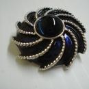 Elegant Brooch and Scarf Clip All In One