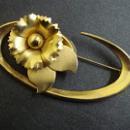 Precious Brooch Golden Carnation Perfect Gift Gold Tone
