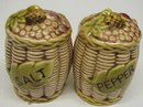 MAJOLICA STYLE SALT&PEPPER