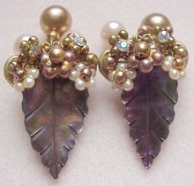SPECTACULAR VINTAGE CLIP ON EARRINGS