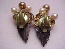 SPECTACULAR VINTAGE CLIP ON EARRINGS