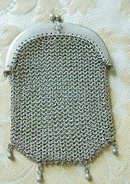 VICTORIAN SILVER-MESH TINY PURSE