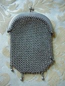 VICTORIAN SILVER-MESH TINY PURSE
