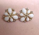 Gorgeous Vintage Milk Glass Earrings Screw Back Style Style