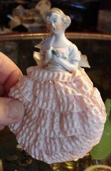 POWDER PUFF PIN CUSHION DOLL #18
