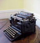EARLY 1922 REMINGTON TYPEWRITER