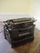 EARLY 1922 REMINGTON TYPEWRITER
