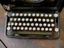 EARLY 1922 REMINGTON TYPEWRITER