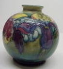 Fantastic W.MOORCROFT Vase Unique Shape