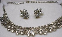 JEWELS of ELEGANCE by SHERMAN NECKLACE &
