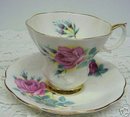 EXQUISITE ROYAL ALBERT CHINA TEA CUP AND SAUCER