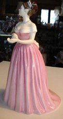 ROYAL DOULTON FIGURINE *CAMILLA*