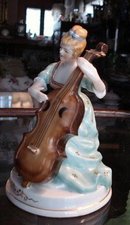 OCCUPIED JAPAN FIGURINE*LADY MUSICIAN*