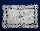 LOVELY VICTORIAN WIDE CLUNY LACE Tray Cloth