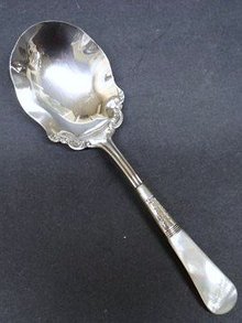 Victorian Sterling&Pearl-Serving BERRY SPOON