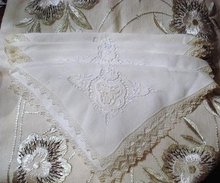 LACE*EMBROIDERY&CUTWORK*Large NAPKINS