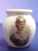 QUEEN MARY Portrait Toothpick Holder