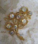 Lovely Rhinestone BROOCH - PIN