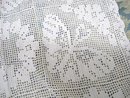 LOVELY Antique FILLET LACE CENTERPIECE