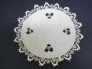 PRETTY TINY HEARTS LACE/ EMBROIDERY - DOILY