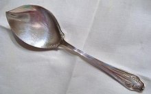 Lovely ROGERS SILVER PLATED SERVING SPOON