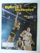 1966 SPORTS ILLUSTRATED MAG*BASKETBALL*