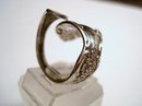 LOVELY ONEIDA UNIQUE SILVER SPOON RING