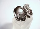 LOVELY ONEIDA UNIQUE SILVER SPOON RING