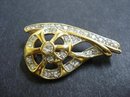 UNIQUE RHINESTONE BROOCH SIGNED MONET