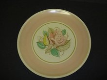LOVELY VINTAGE SOOSIE COOPER PLATE
