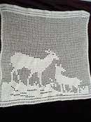 LARGE FILLET LACE - MOTHER DEER AND BABY