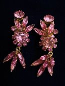 GLAMOROUS SHERMAN DANGLING EARRINGS