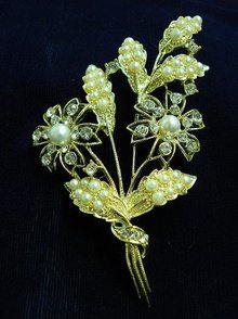SUPERB RHINESTONE + LARGE FLORAL BROOCH