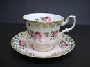 ROYAL ALBERT CUP&SAUCER - TINY ROSES