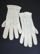 ANTIQUE CROCHETLACE LADIES GLOVES