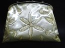 UNCOMMON VINTAGE LUCITE BEADED LADIES PURSE