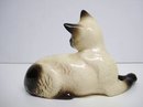 BESWICK FIGURINE - CHARMING YOUNG CAT