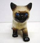 GOLDEN CROWN AUSTRIAN FIGURINE - YOUNG CAT