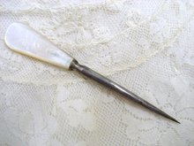 VICTORIAN NATURAL PEARL LACEMAKING TOOL #2