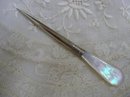 VICTORIAN NATURAL PEARL LACEMAKING TOOL #3