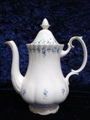 ROYAL ALBERT LARGE COFFEE POT*MEMORY LANE